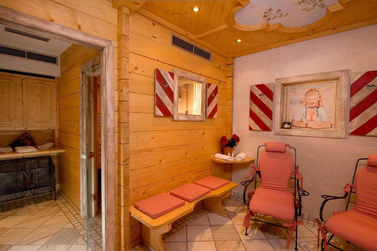 Hotel Garni Haus Tyrol Obertauern Exterior foto